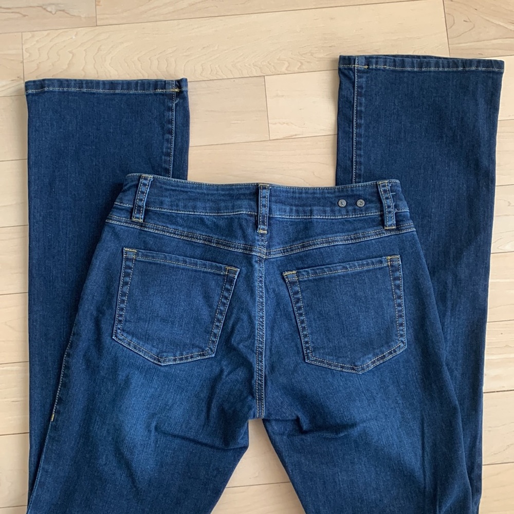 CAbi boot leg jeans style 916r. - Picture 4 of 5